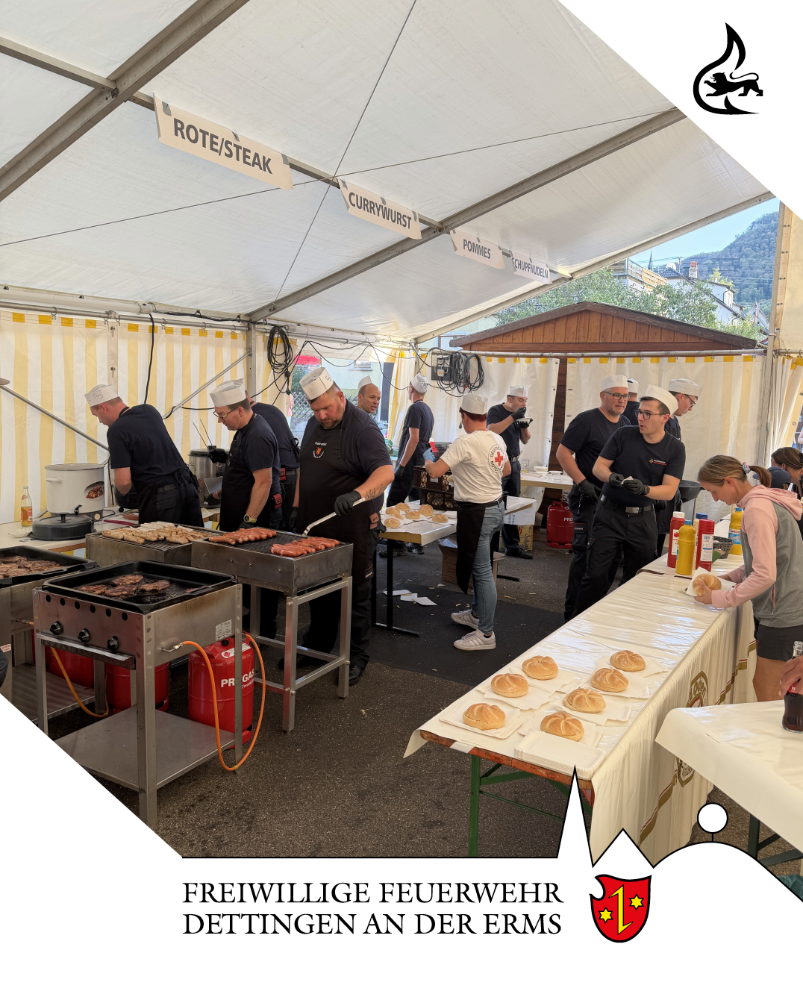 Reges Treiben im Küchenzelt